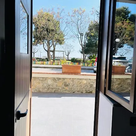 Casa Al Porto Apartment